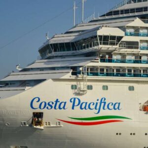 Navă - Costa Pacifica - Costa Cruises Barcelona, Spania