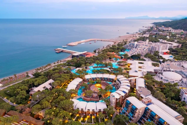 Rixos Sungate - The Land of Legends Free Access 5* Turcia